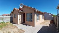 Front View of property in Scottsdene