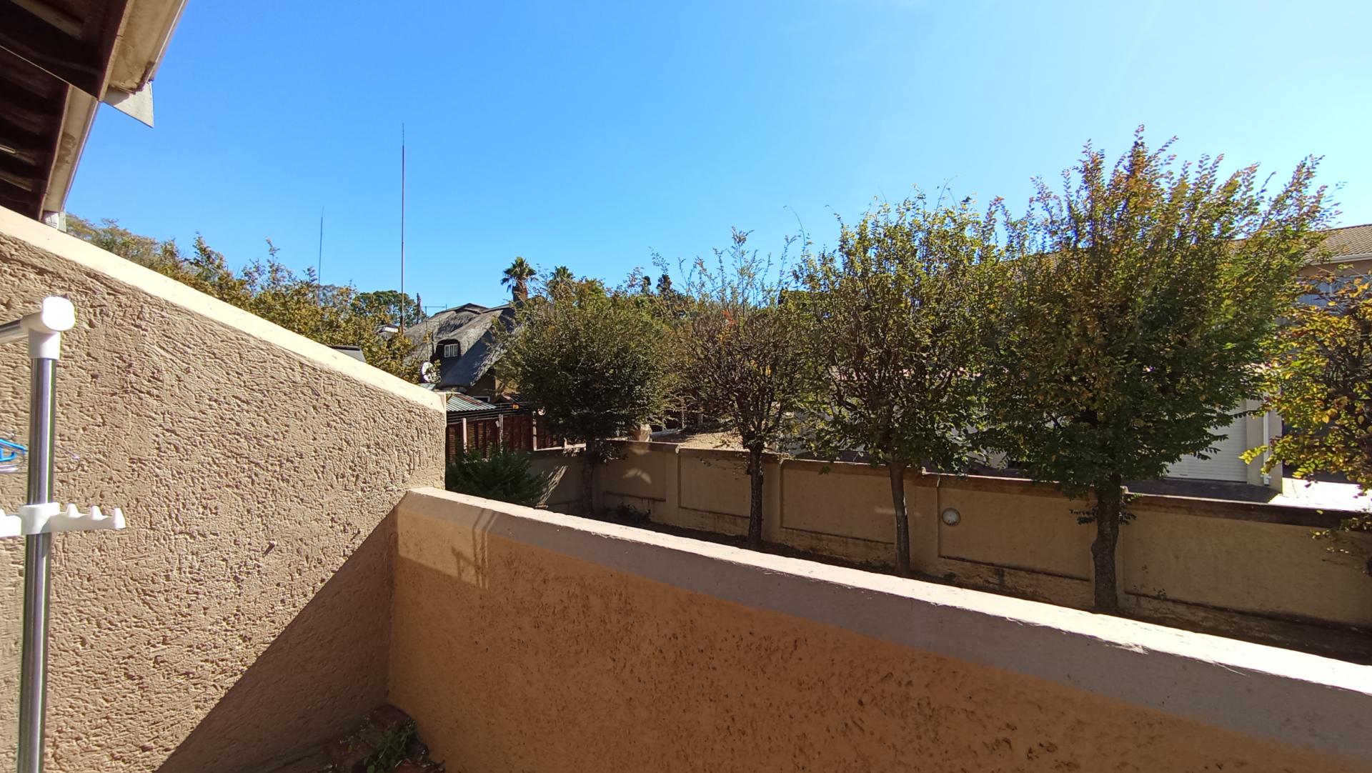 Balcony - 8 square meters of property in Buccleuch