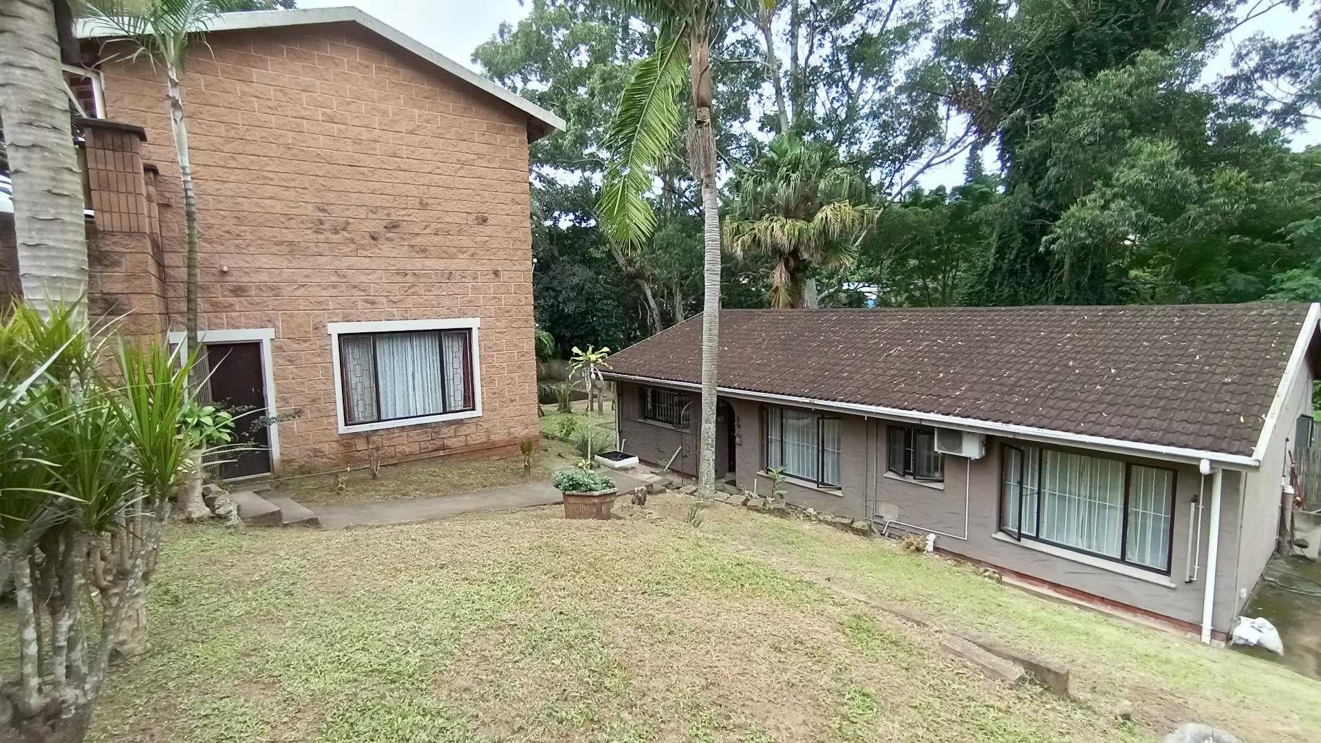 Front View of property in Queensburgh
