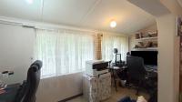 Rooms - 17 square meters of property in Queensburgh