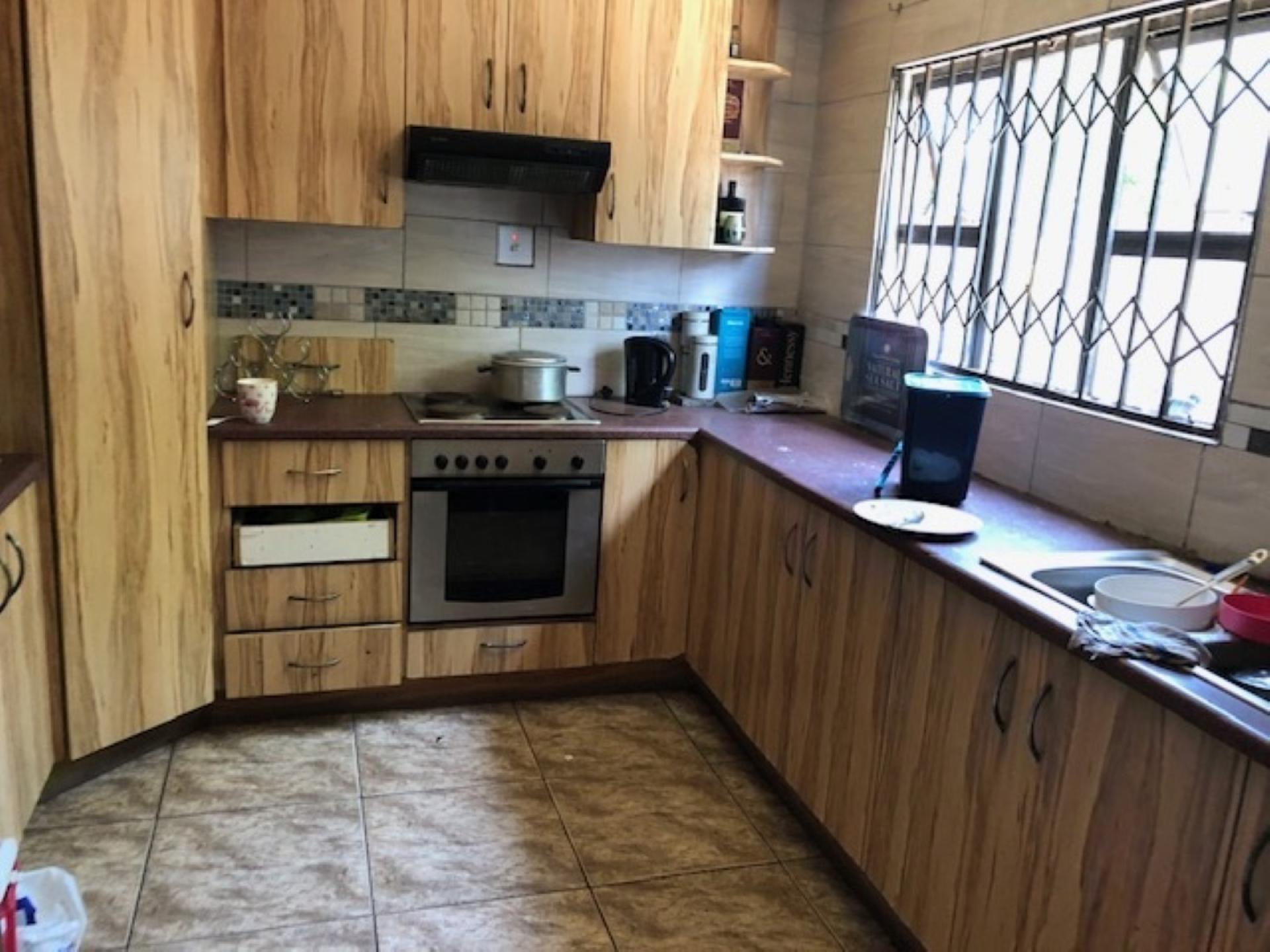 Kitchen of property in Esikhawini