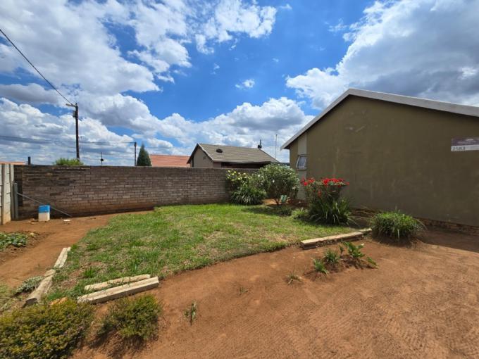 2 Bedroom House for Sale For Sale in Savanna City - MR671340