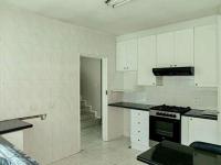  of property in Oakdene
