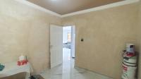 Bed Room 1 - 12 square meters of property in Valdin Heights