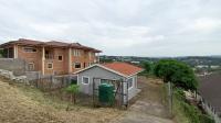 Front View of property in Valdin Heights