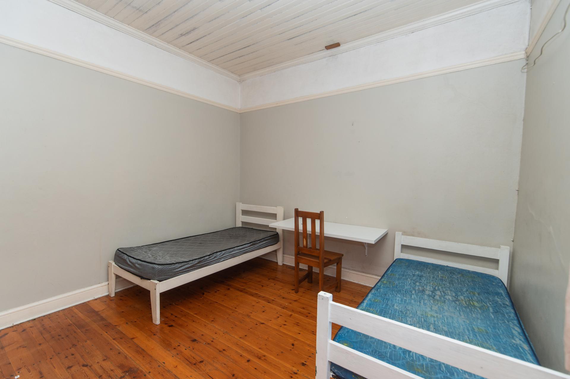 Bed Room 1 of property in Port Elizabeth Central