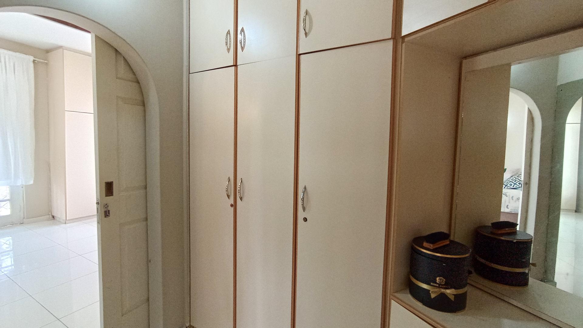 Spaces - 68 square meters of property in Reservior Hills