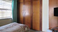 Main Bedroom - 12 square meters of property in Florida Lake