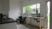 Kitchen - 23 square meters of property in Florida Lake