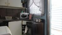 Kitchen - 23 square meters of property in Florida Lake