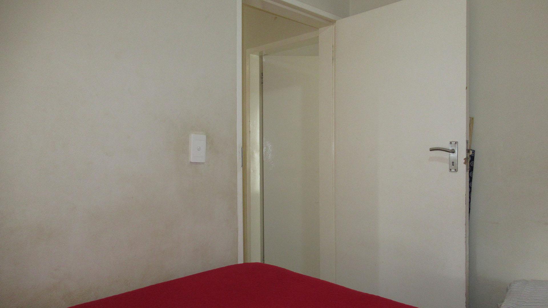 Bed Room 2 - 9 square meters of property in Devland