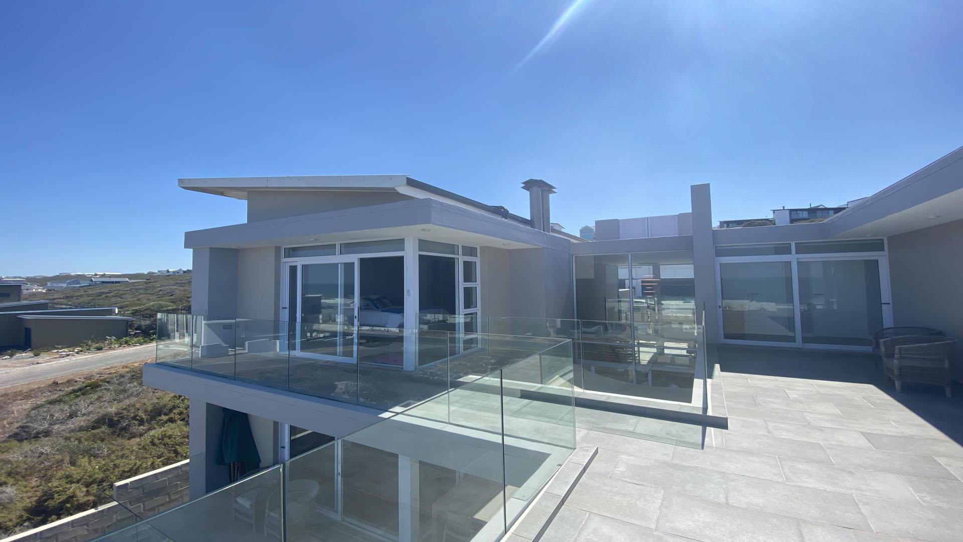 Balcony of property in Yzerfontein