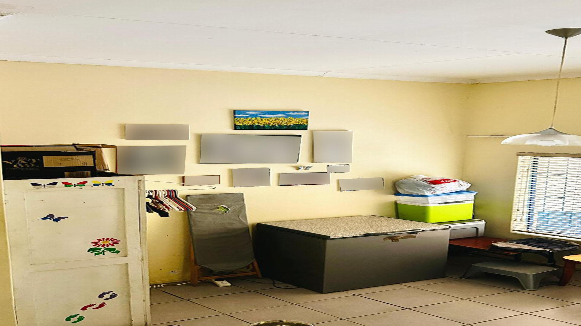 Dining Room of property in Nelspruit Central