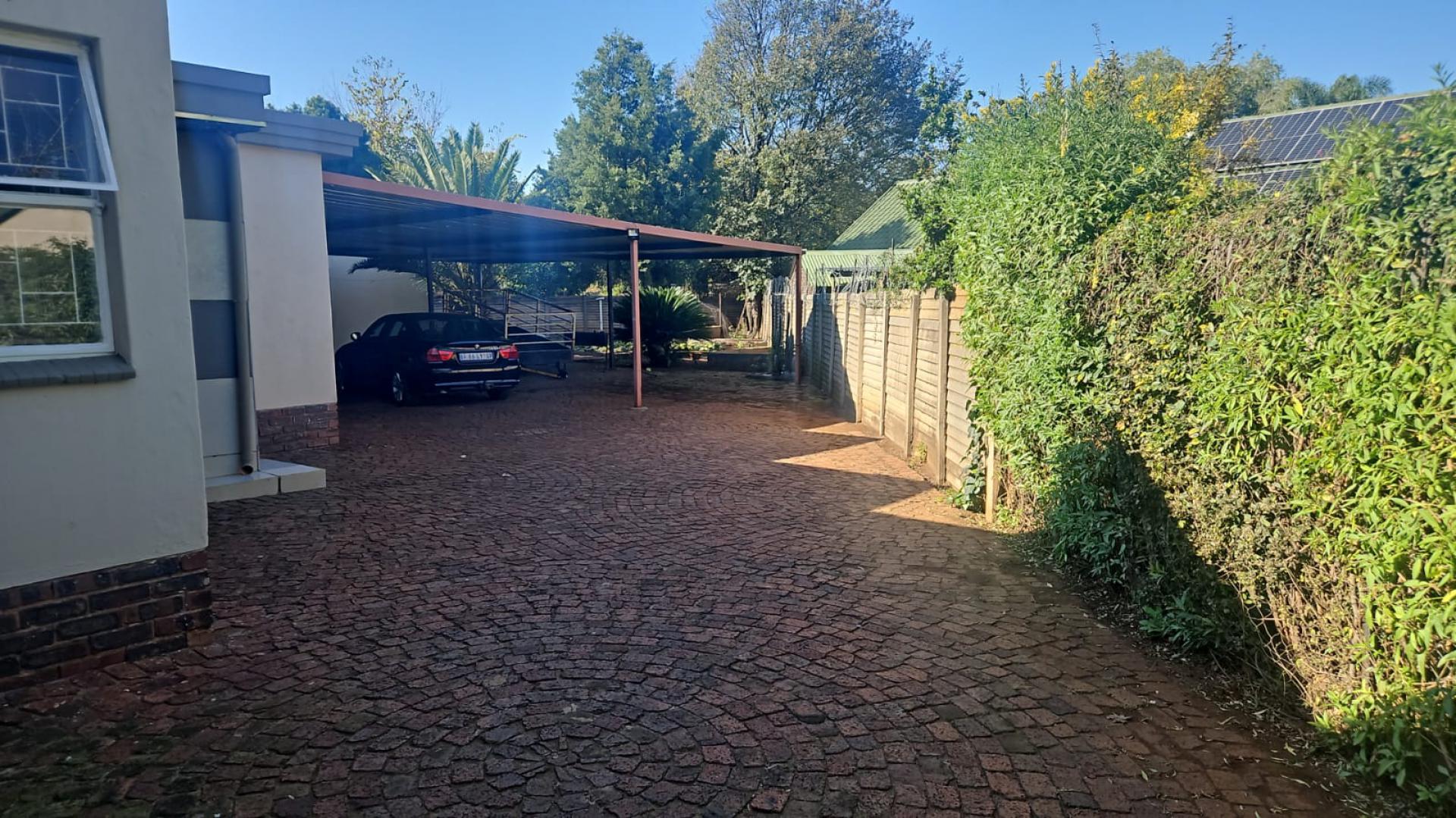 Front View of property in Wierdapark