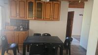 Dining Room of property in Wierdapark