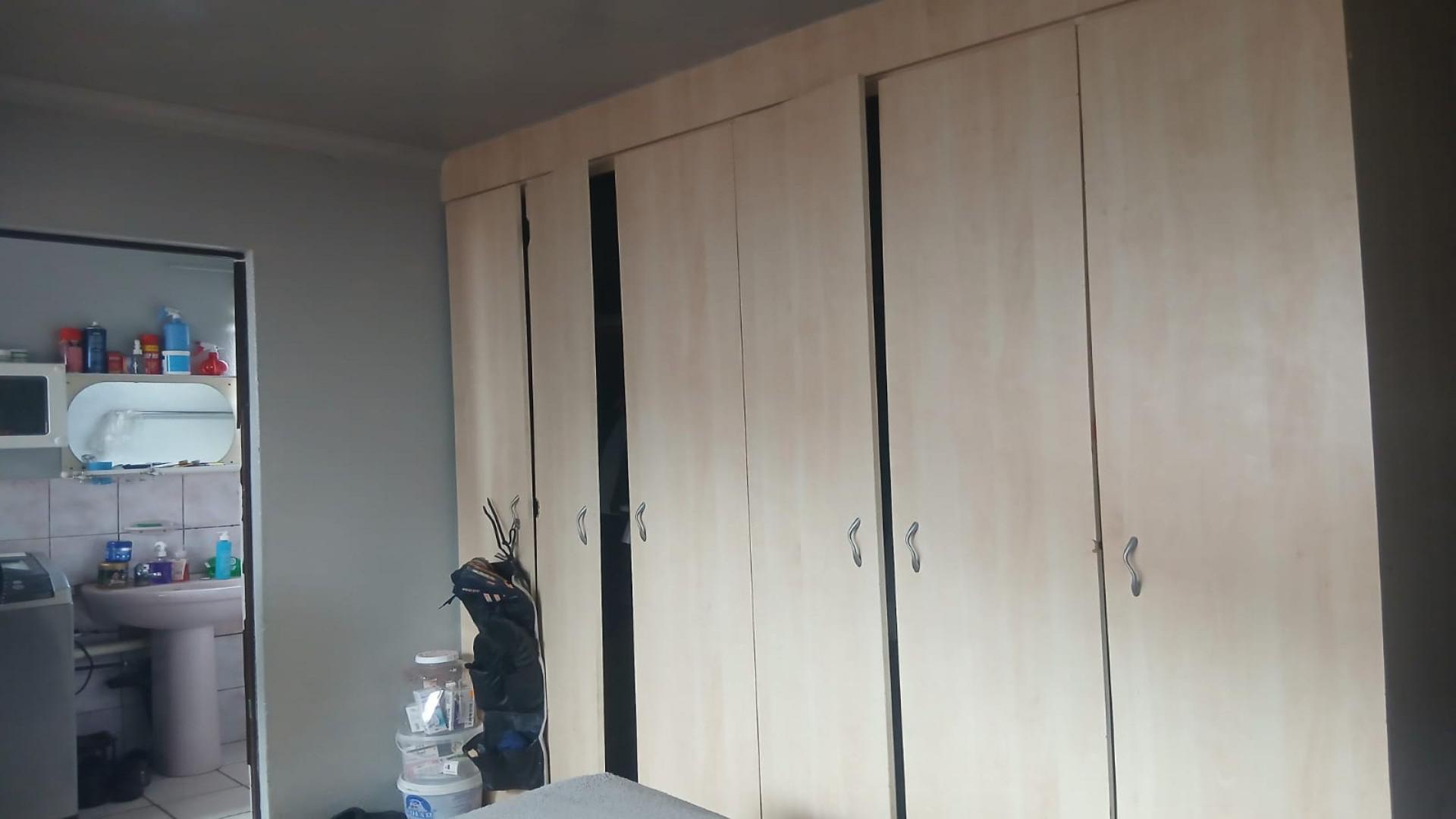 Main Bedroom of property in Rustenburg