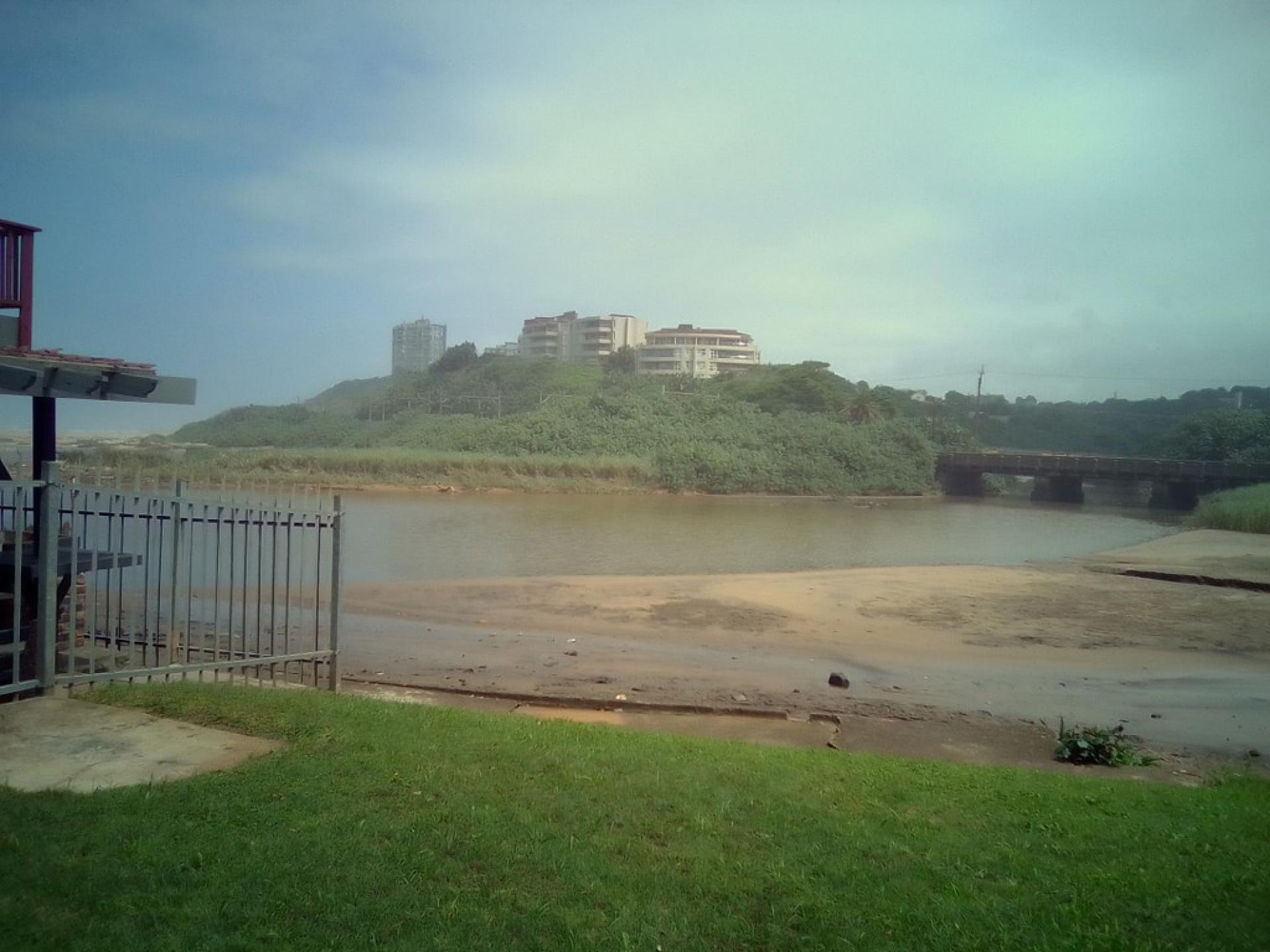  of property in Amanzimtoti 