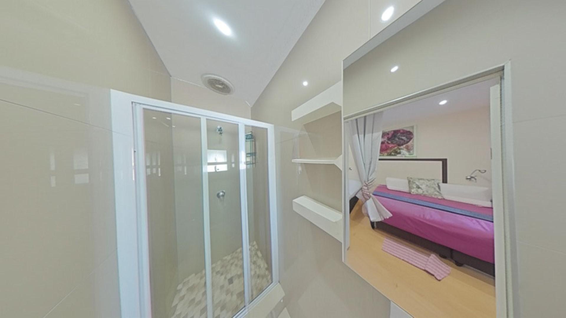 Bathroom 1 - 4 square meters of property in Stanger