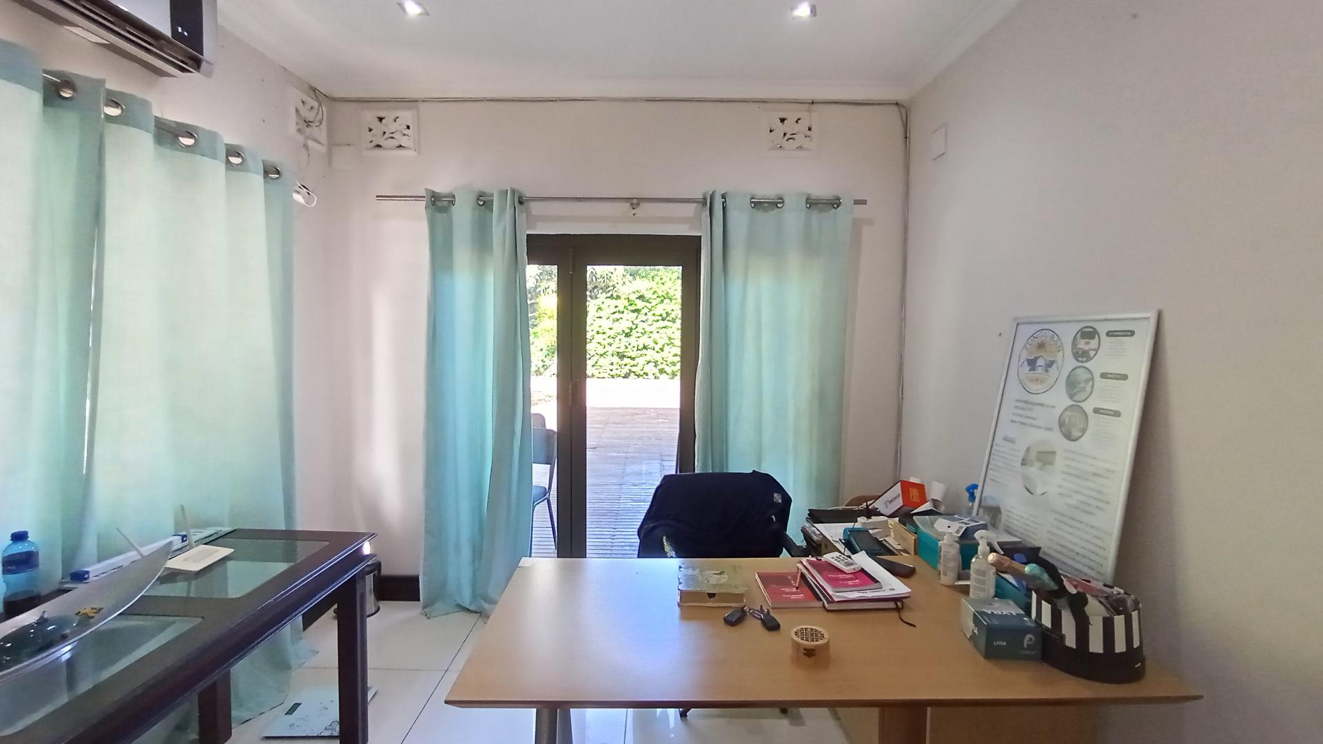 Bed Room 1 - 21 square meters of property in Stanger