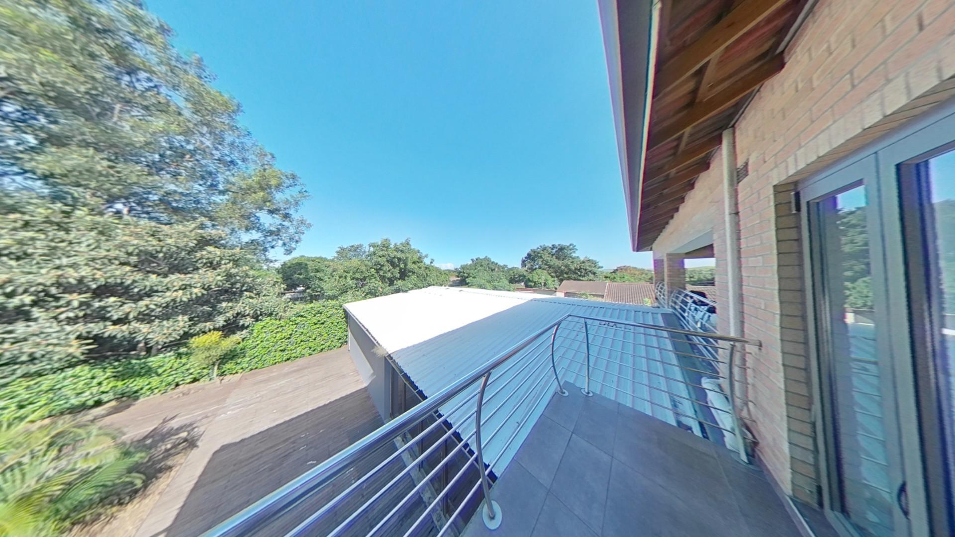 Balcony - 173 square meters of property in Stanger