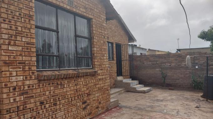3 Bedroom House for Sale For Sale in Naledi - MR671490