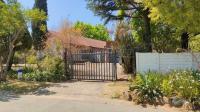 Front View of property in Lombardy East