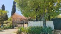 Front View of property in Lombardy East