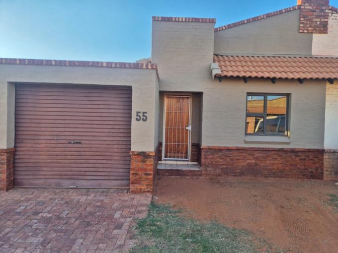 2 Bedroom Apartment to Rent in Kathu - Property to rent - MR671557