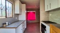 Kitchen - 9 square meters of property in Roodekop