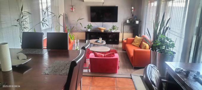 3 Bedroom House for Sale For Sale in Newlands - JHB - MR671638