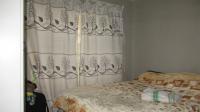 Bed Room 2 - 10 square meters of property in Greenhills