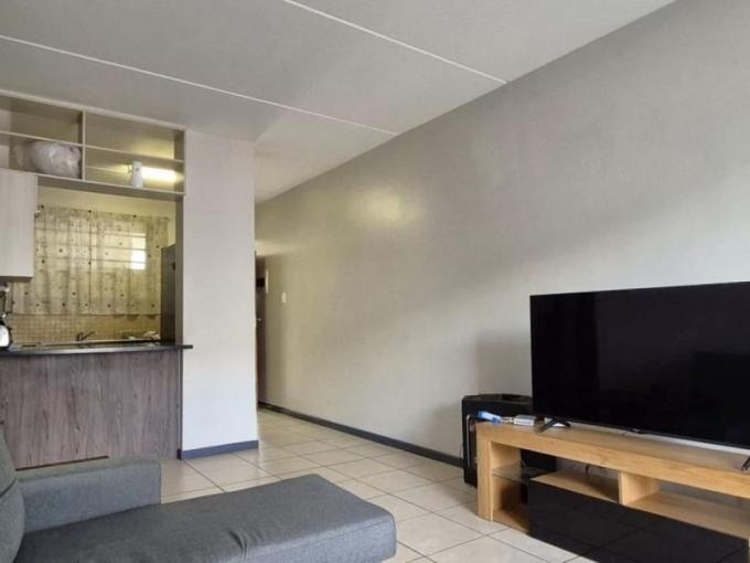 2 Bedroom Apartment for Sale For Sale in Pierre van Ryneveld - MR671660