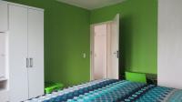 Bed Room 1 - 16 square meters of property in Lindhaven