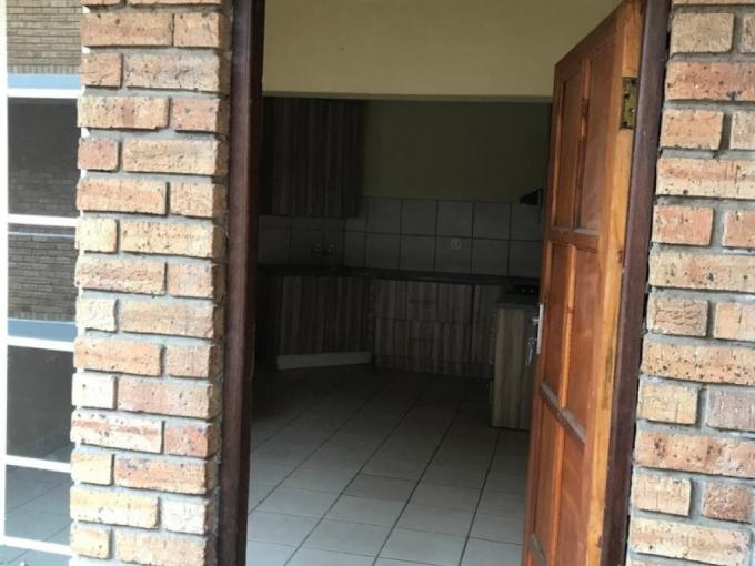 3 Bedroom Apartment to Rent in Rustenburg North - Property to rent - MR671733