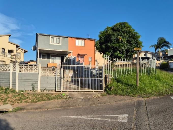 2 Bedroom House for Sale For Sale in Westcliff - DBN - MR671749