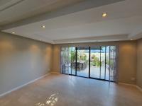  of property in Bloubergstrand