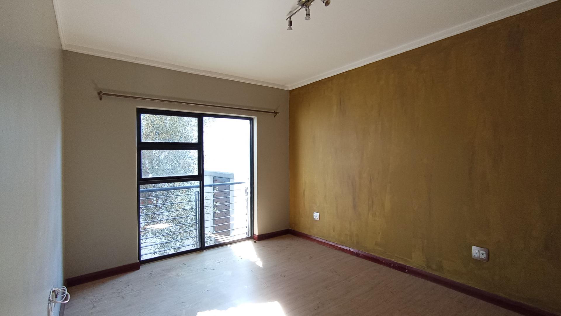 Bed Room 2 - 16 square meters of property in Morninghill