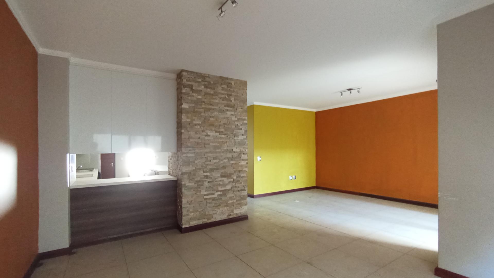 Dining Room - 14 square meters of property in Morninghill