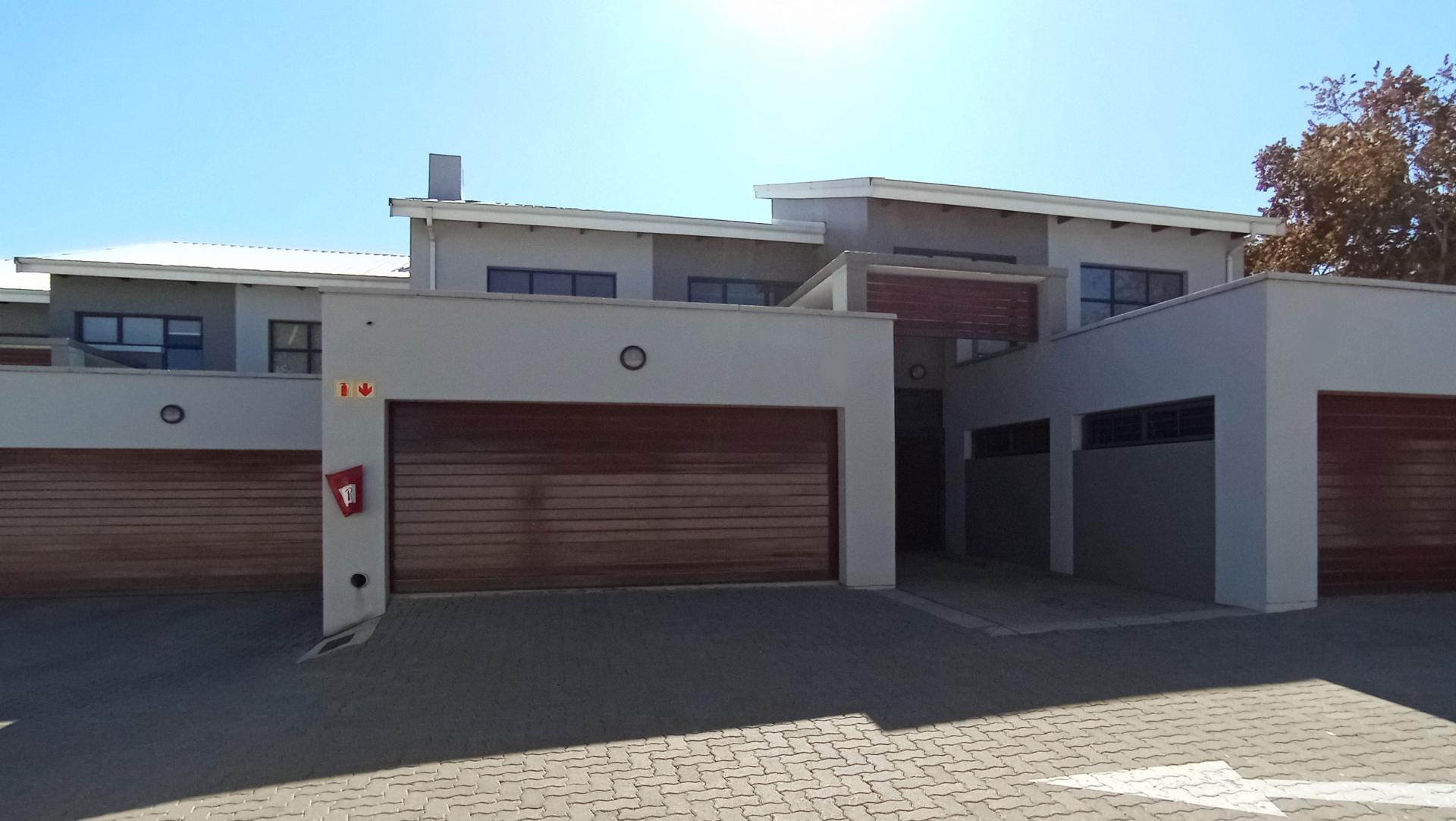 Front View of property in Morninghill