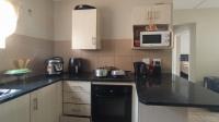 Kitchen - 7 square meters of property in Erand Gardens