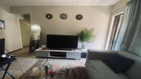 Lounges - 14 square meters of property in Erand Gardens