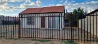 2 Bedroom 1 Bathroom House for Sale for sale in Bloemfontein Central