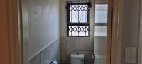 Bathroom 1 of property in Bloemfontein Central