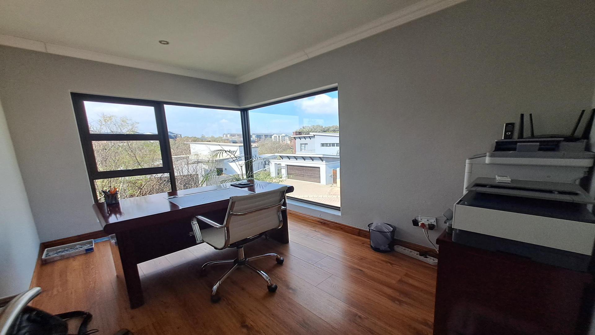 Study - 9 square meters of property in Beverley