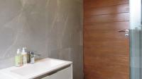 Bathroom 2 - 6 square meters of property in Beverley