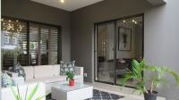 Patio - 16 square meters of property in Beverley