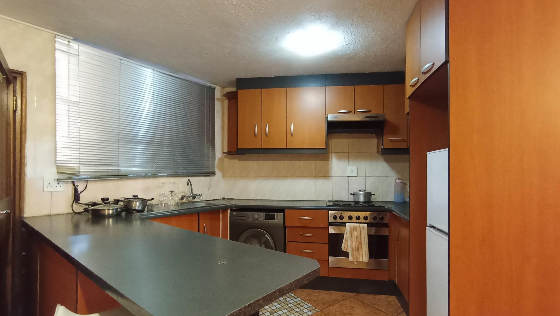 Kitchen - 9 square meters of property in Florida