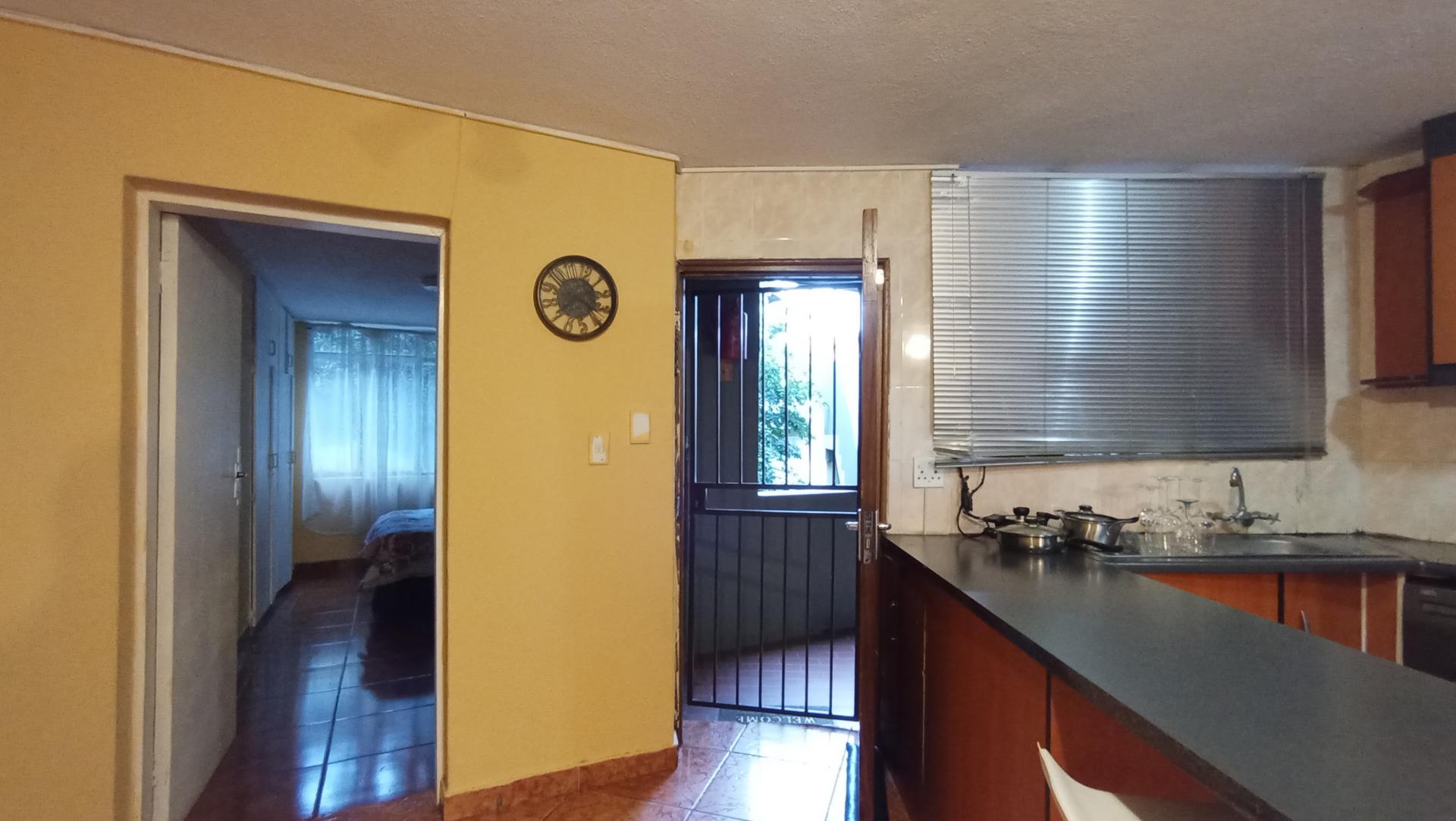 Dining Room - 11 square meters of property in Florida