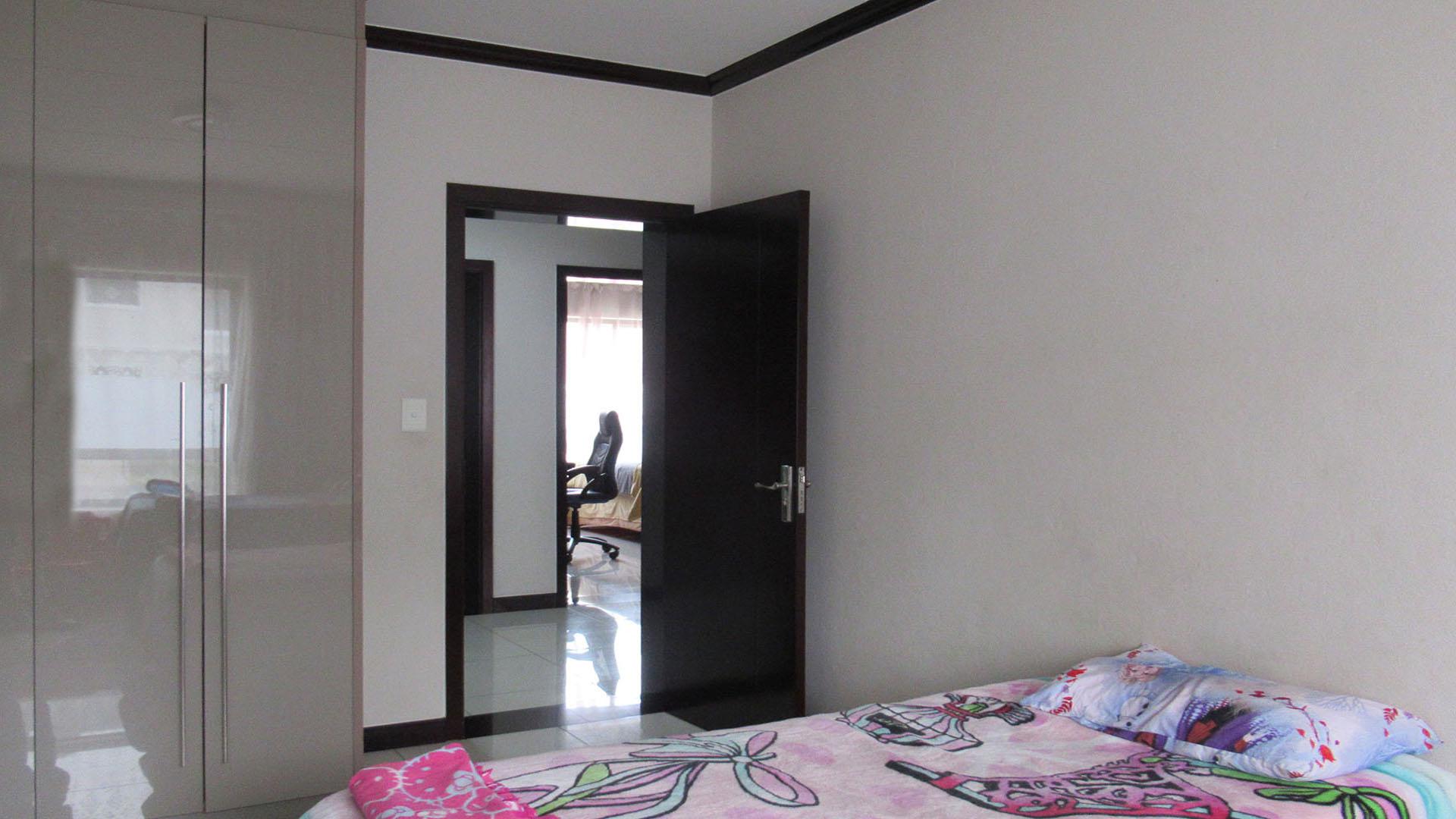 Bed Room 1 - 16 square meters of property in Carlswald