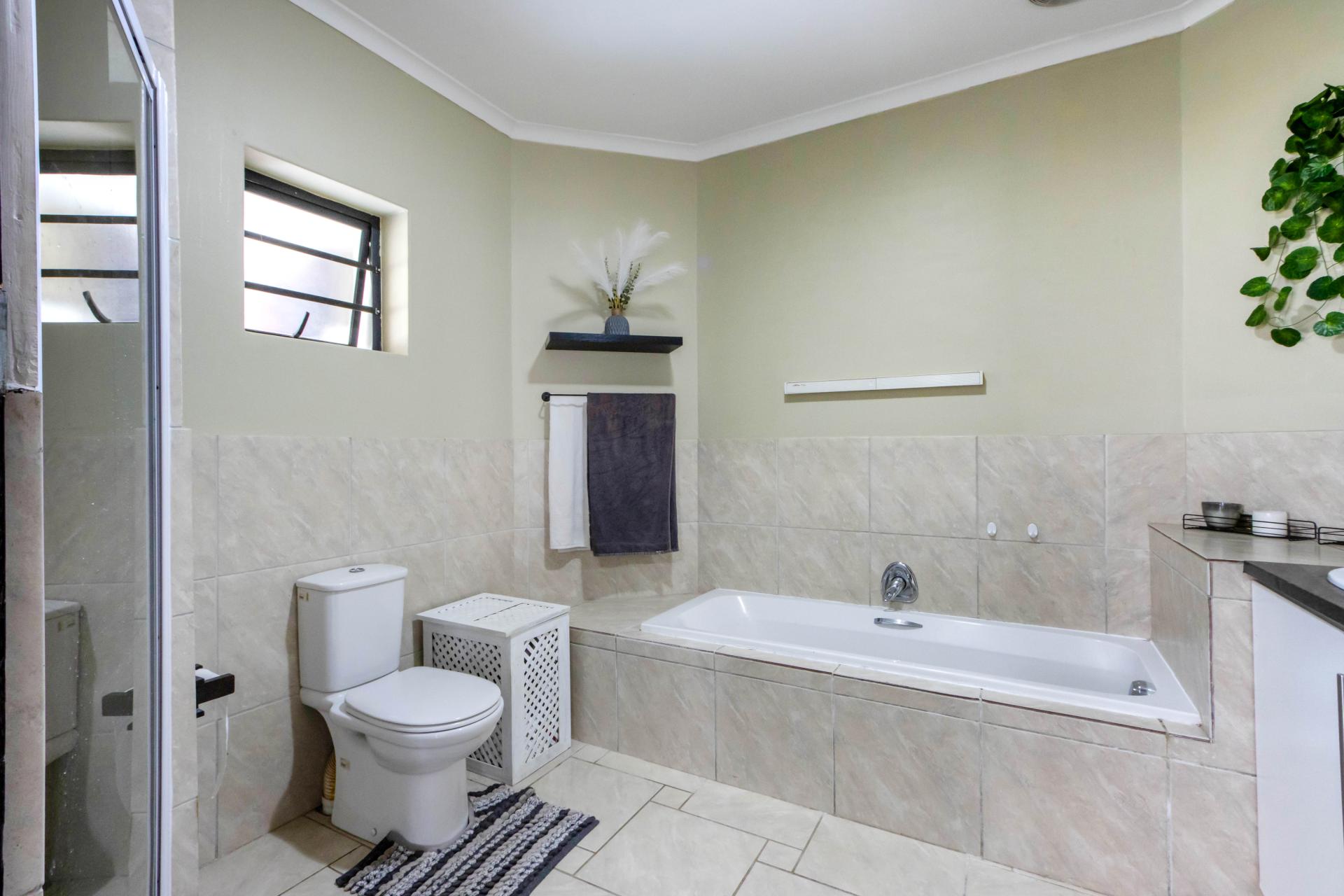 of property in Gordons Bay